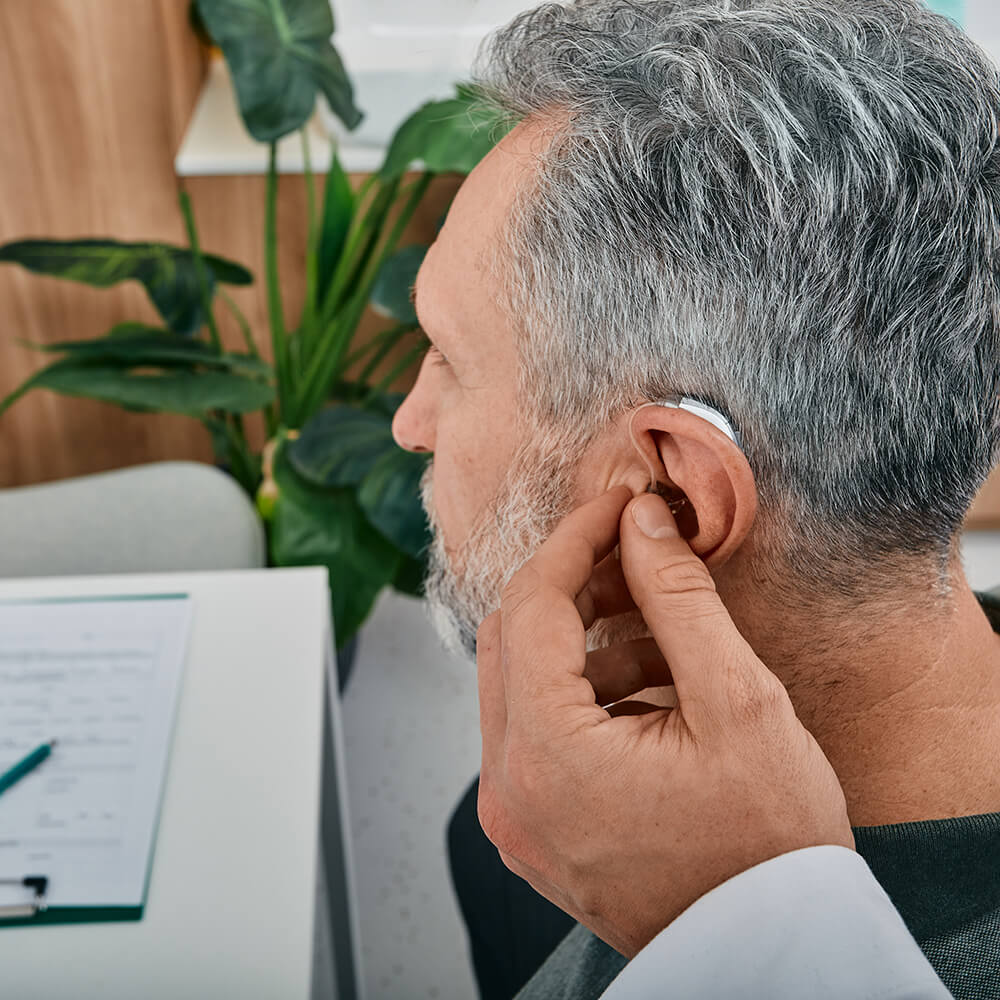 Audiologist Fit a Hearing Aid